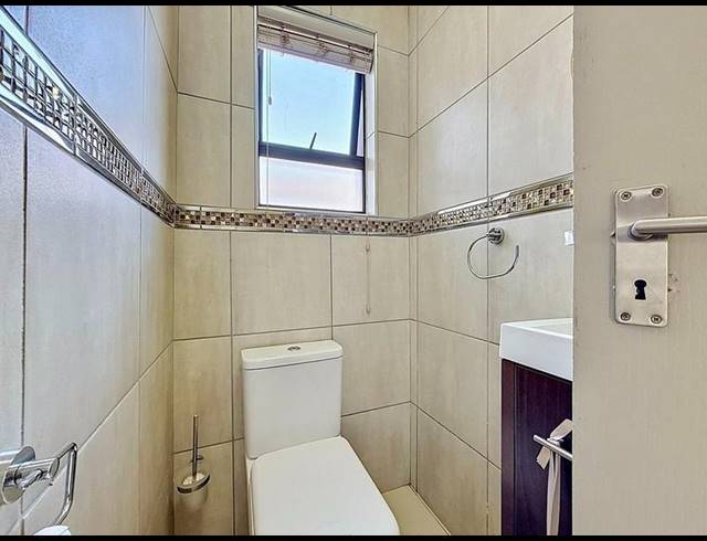 5 BEDROOM HOUSE FOR SALE IN SAVANNAH COUNTRY ESTATE